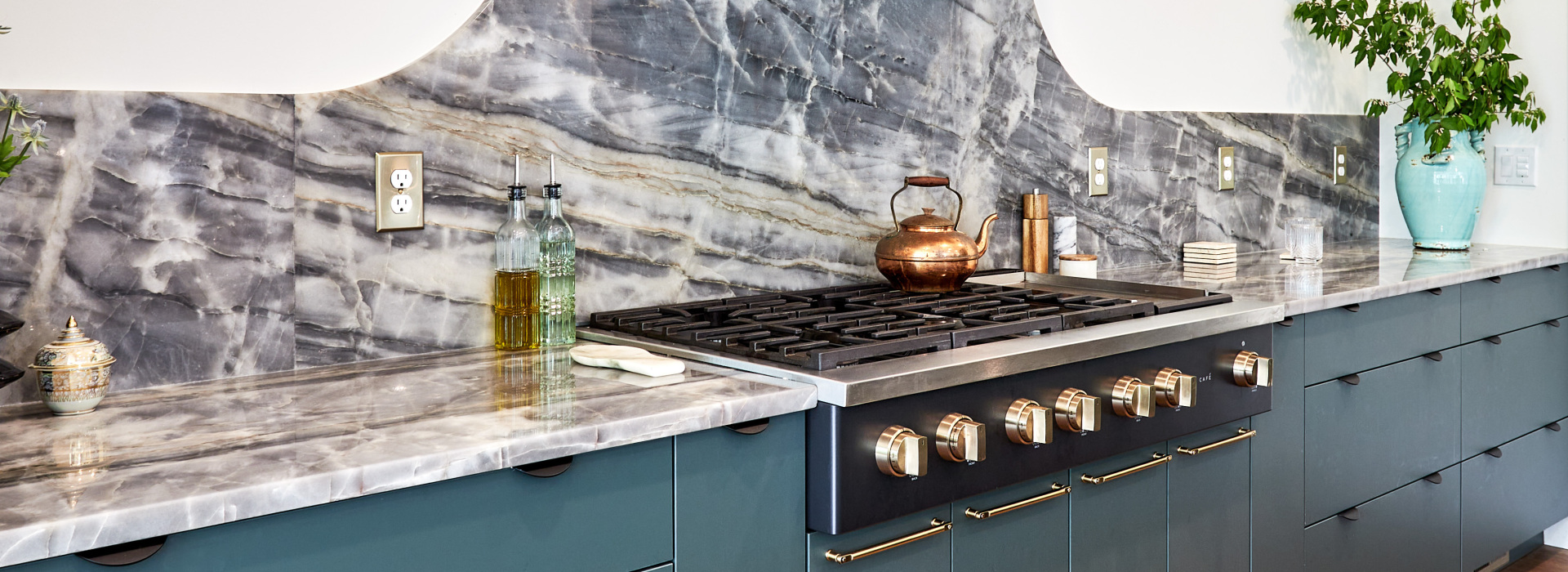 AyA Kitchen Cabinets in fully furnished kitchen